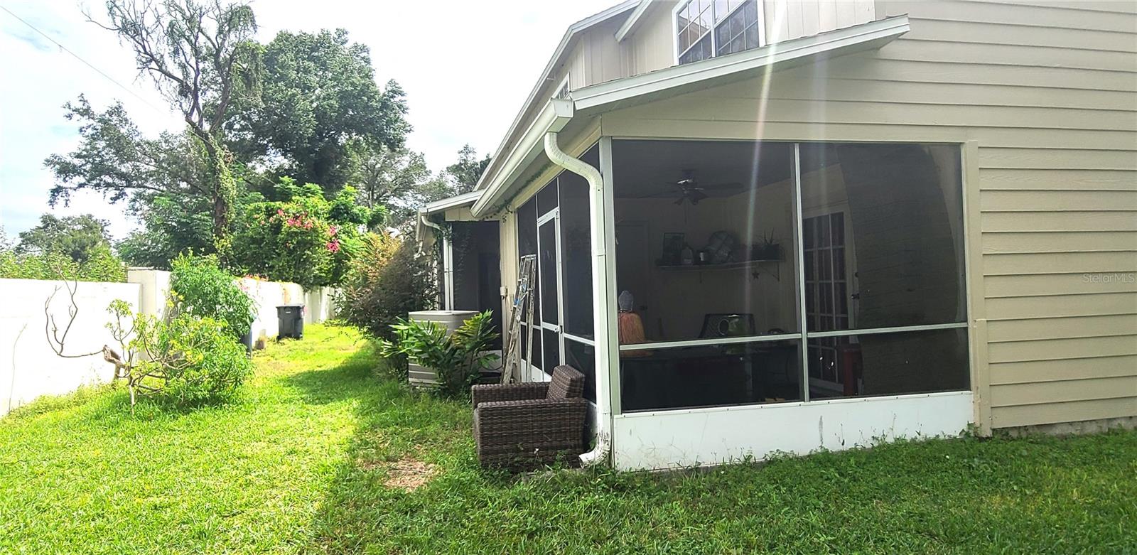 KINGSS COURT TWNHMS - Residential