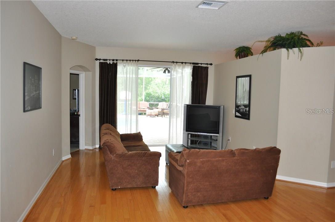 KYLEMONT - Residential Lease