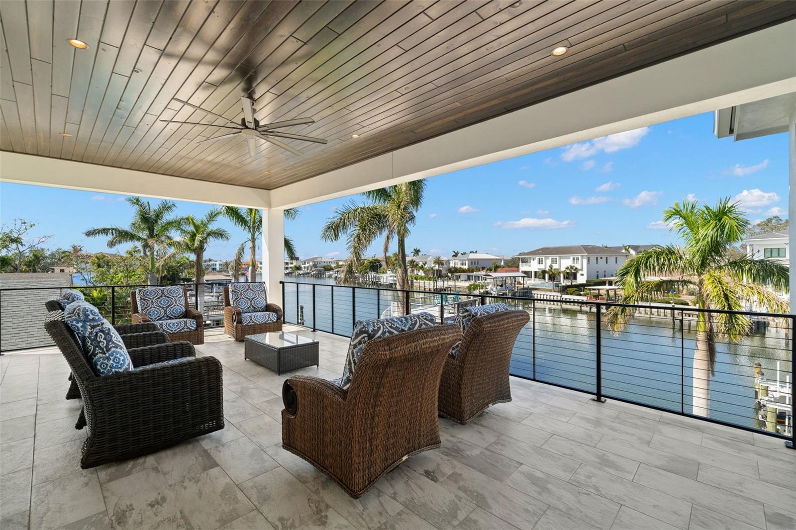 SUNSET PARK ISLES UNIT 4 - Residential