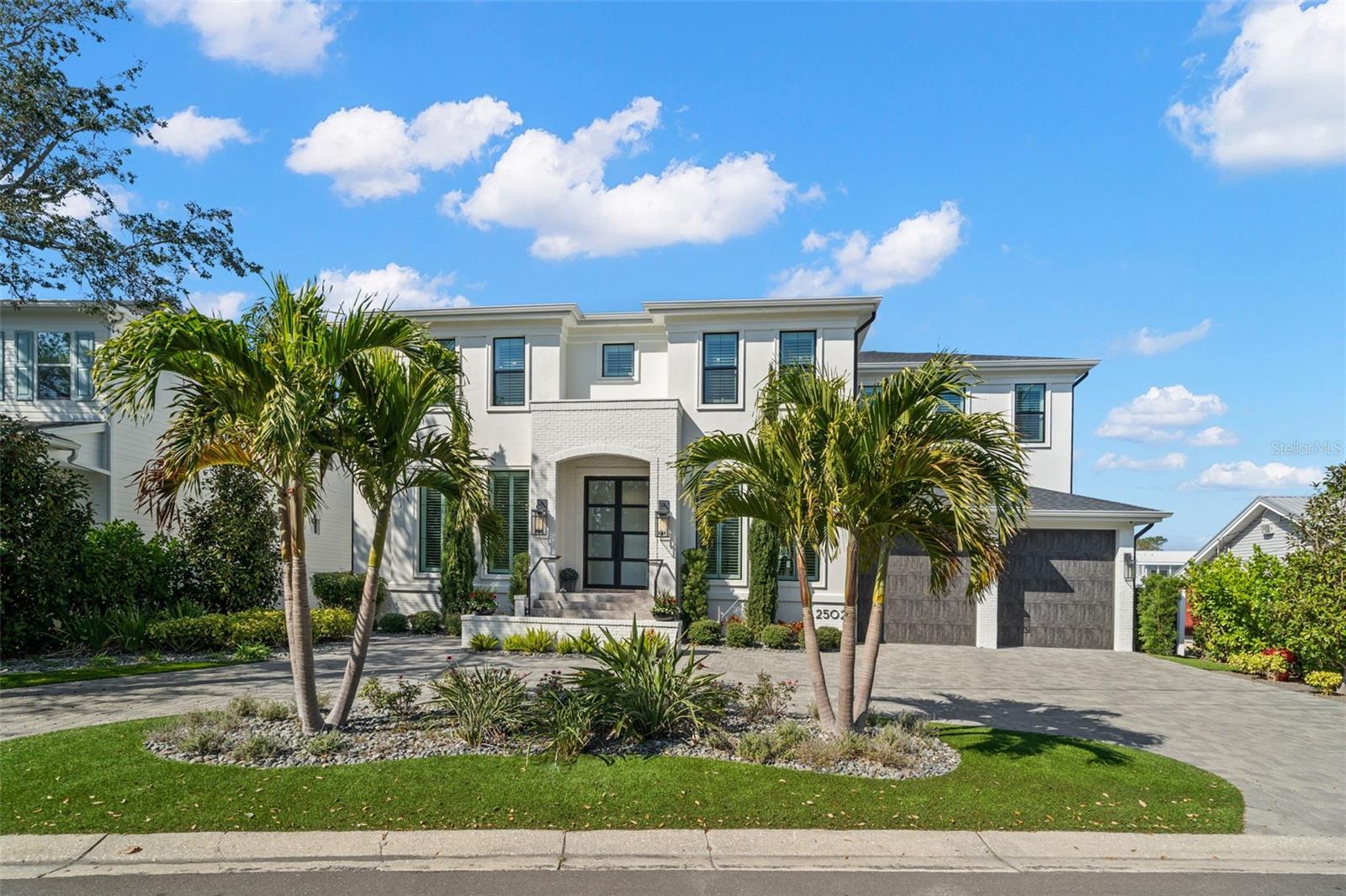 SUNSET PARK ISLES UNIT 4 - Residential