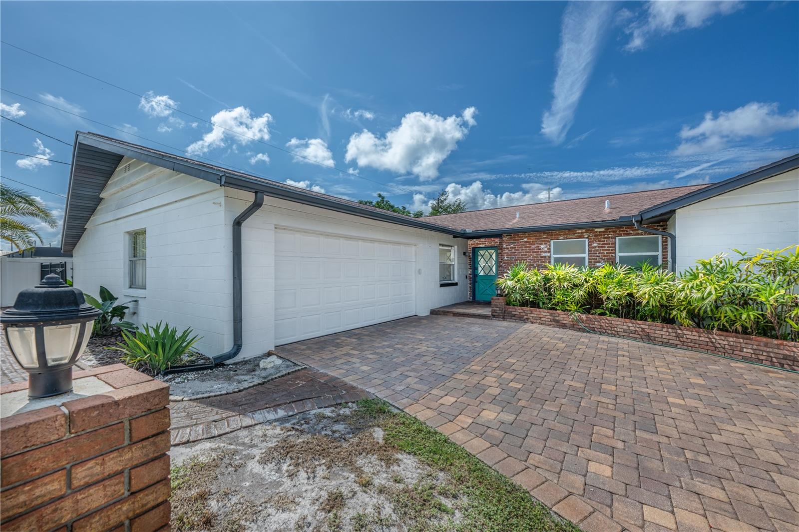2826 AMBERGATE ROAD