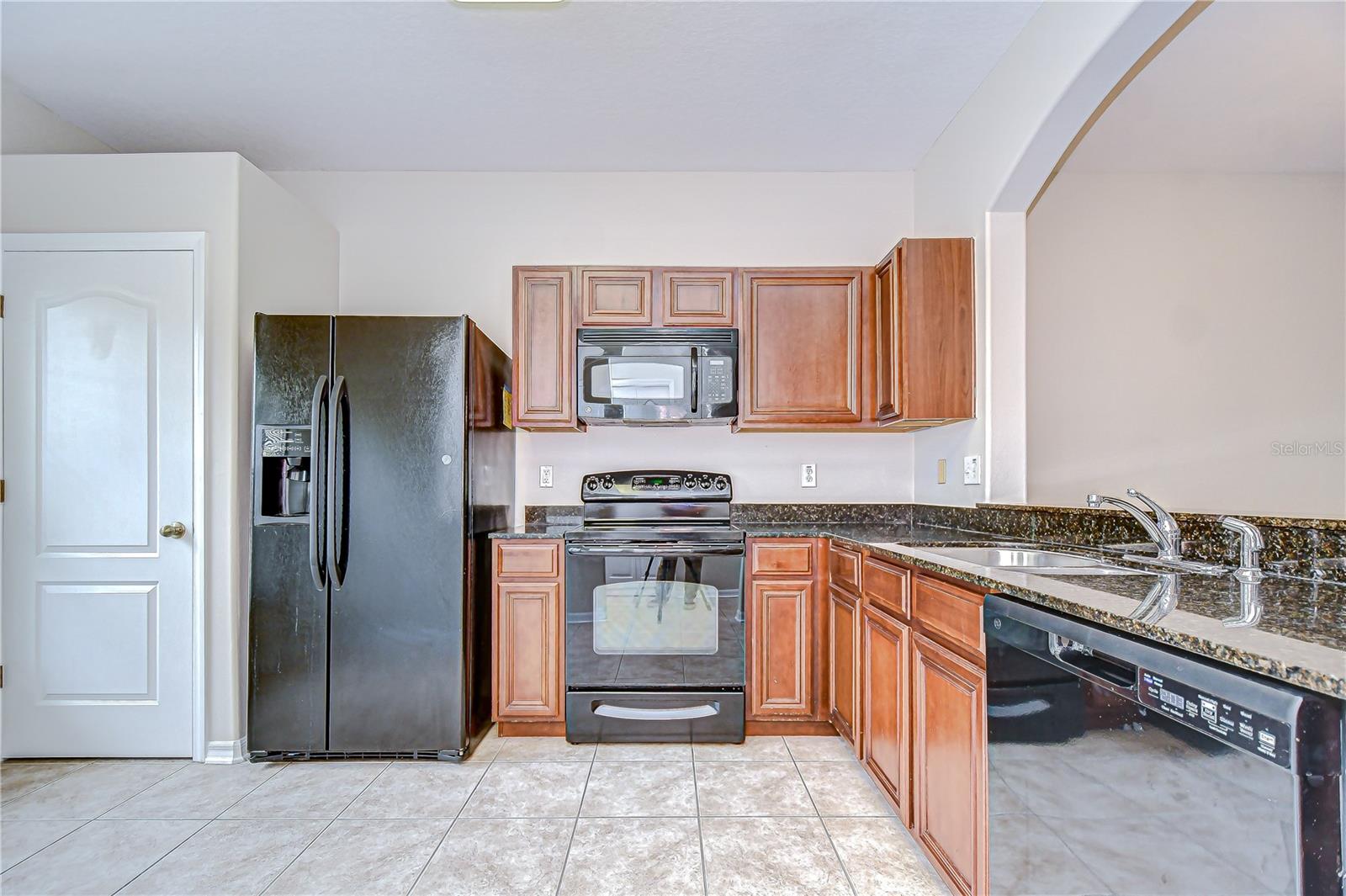 1136 SLEEPY OAK DRIVE