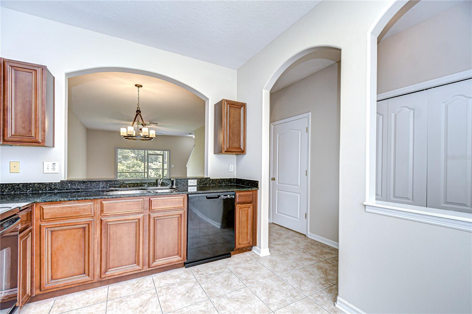 1136 SLEEPY OAK DRIVE