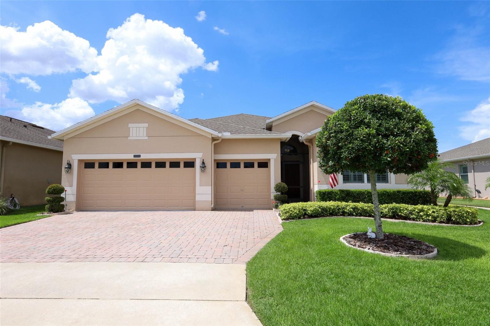 3574 LA JOLLA DRIVE