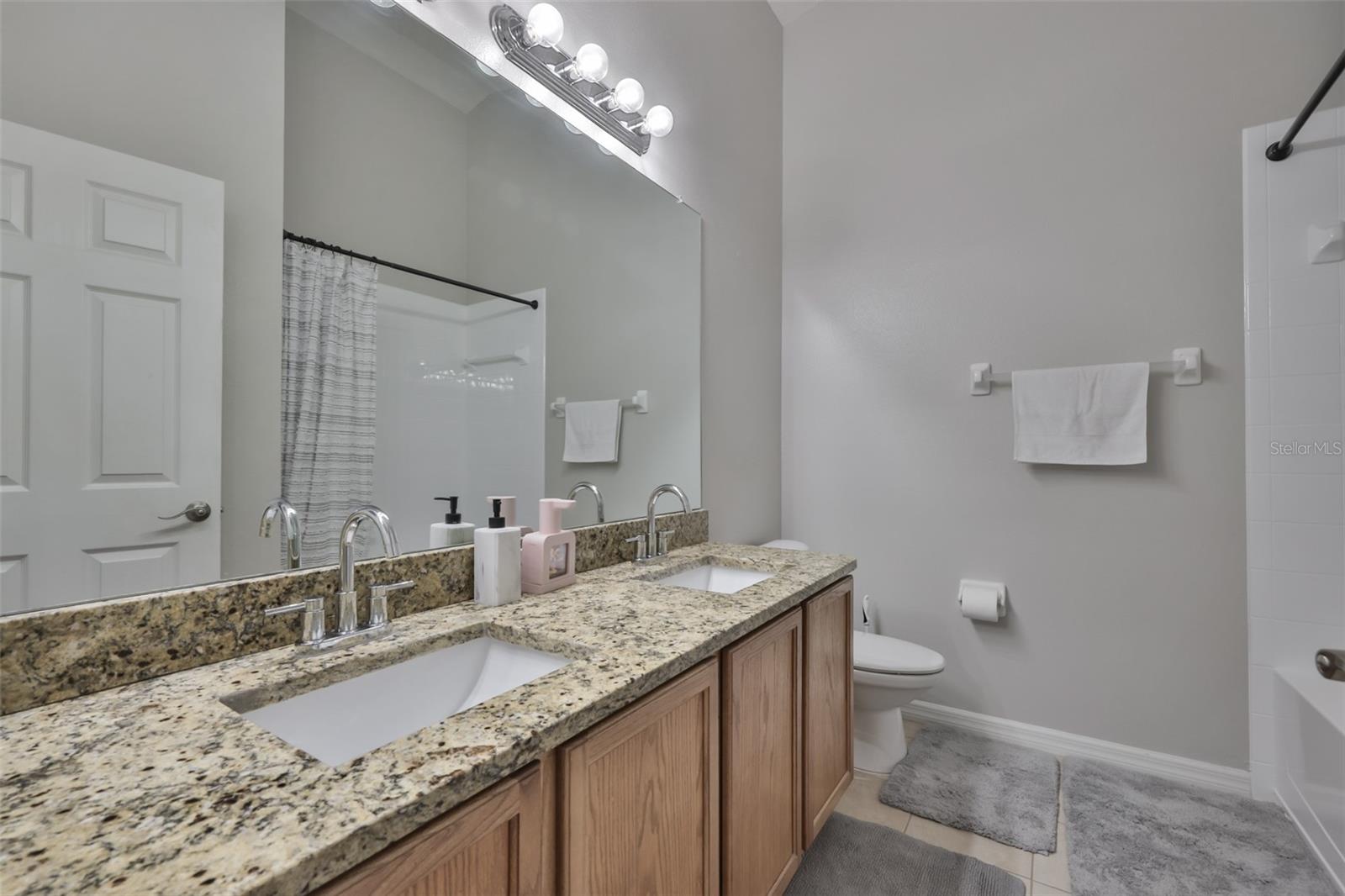 VILLAGES OF BLOOMINGDALE - PHA - Residential