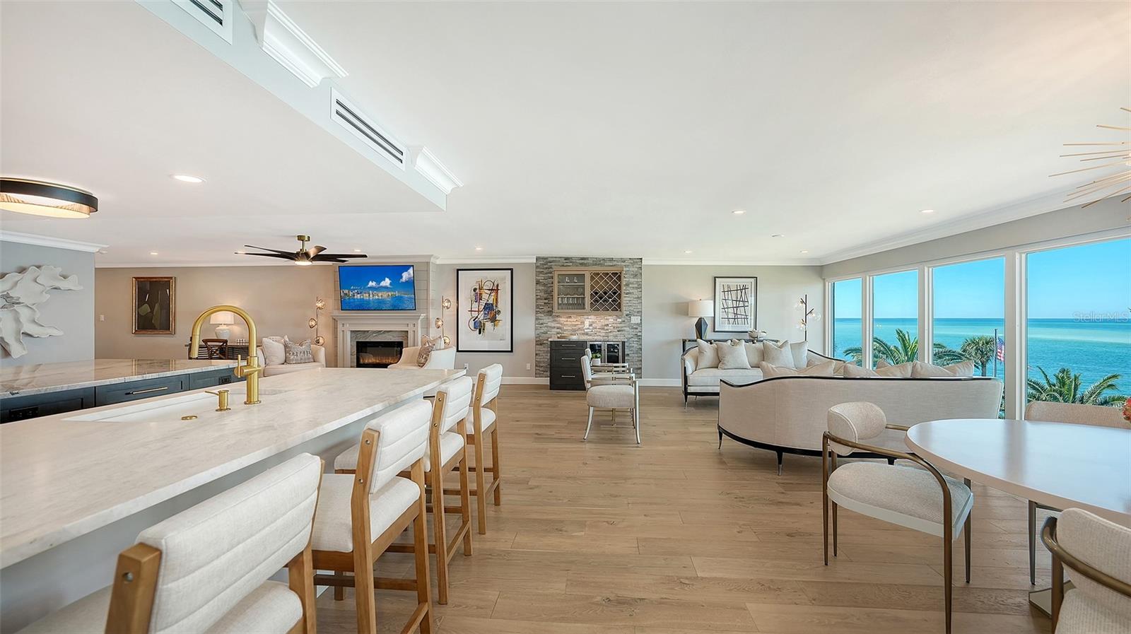 WINDWARD PASSAGE - Residential