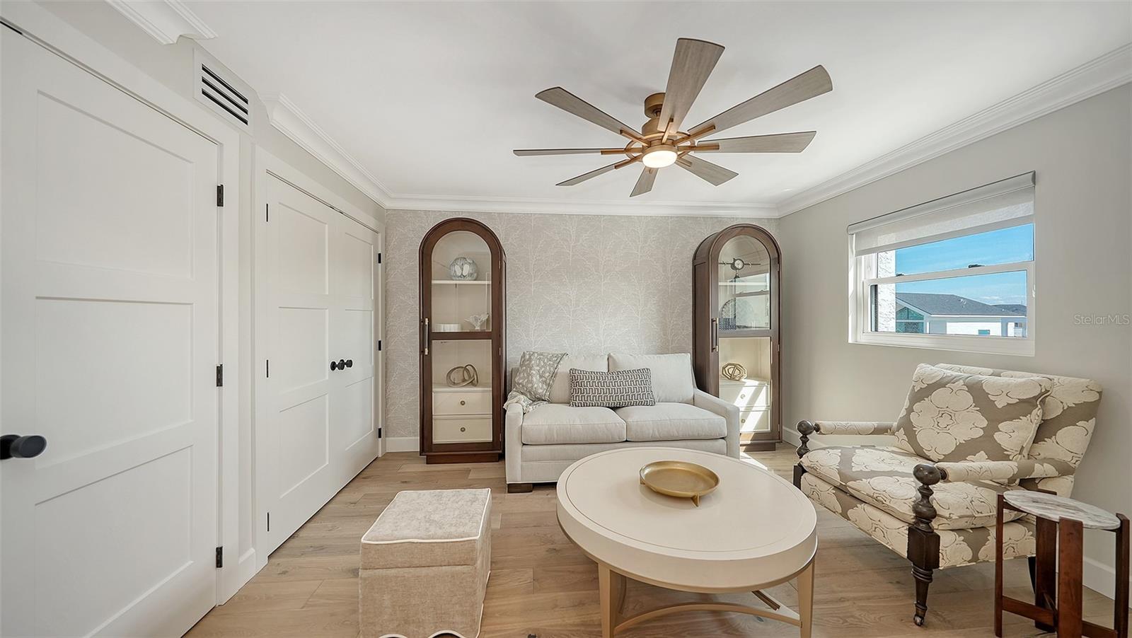 WINDWARD PASSAGE - Residential