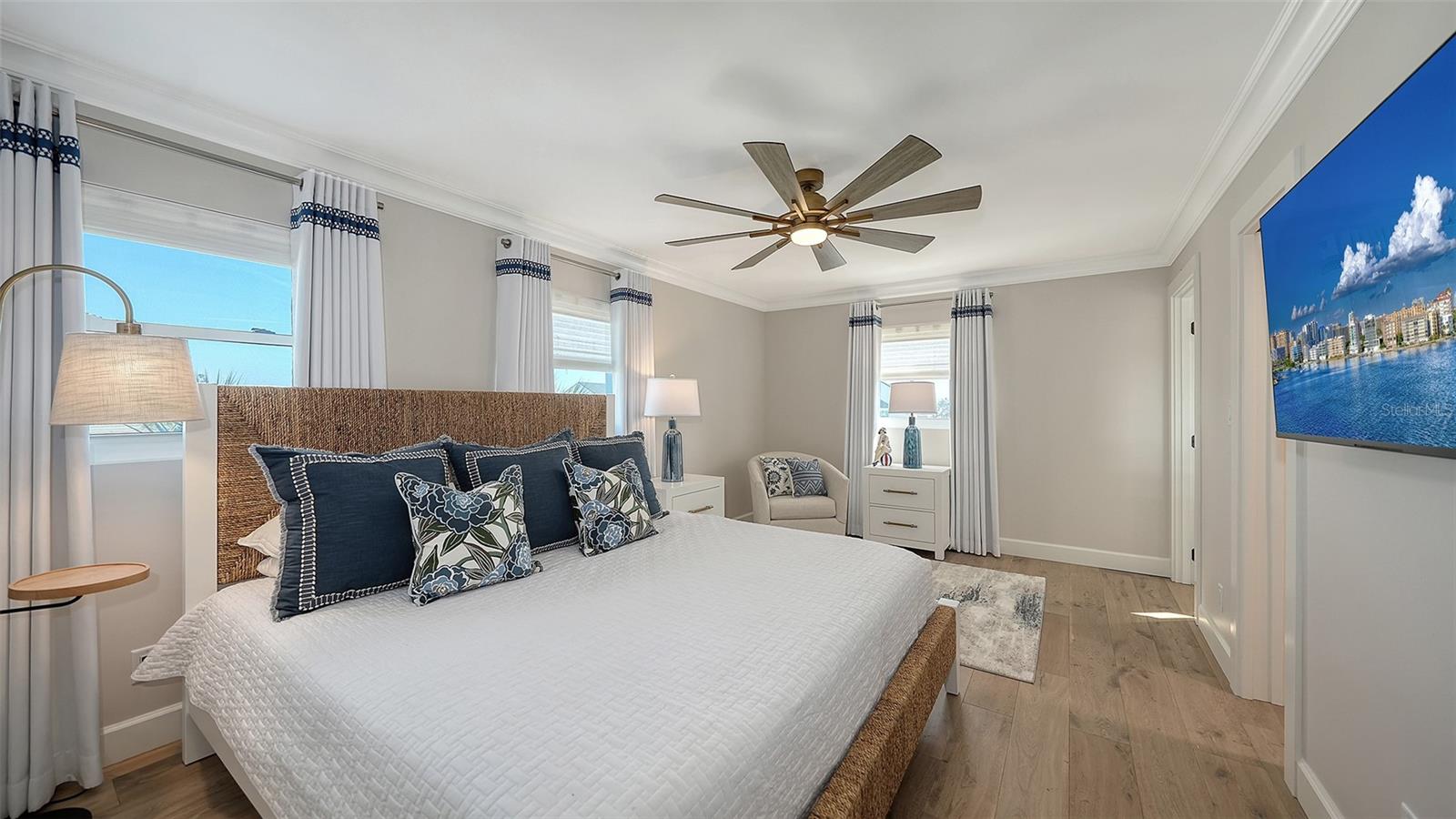 WINDWARD PASSAGE - Residential