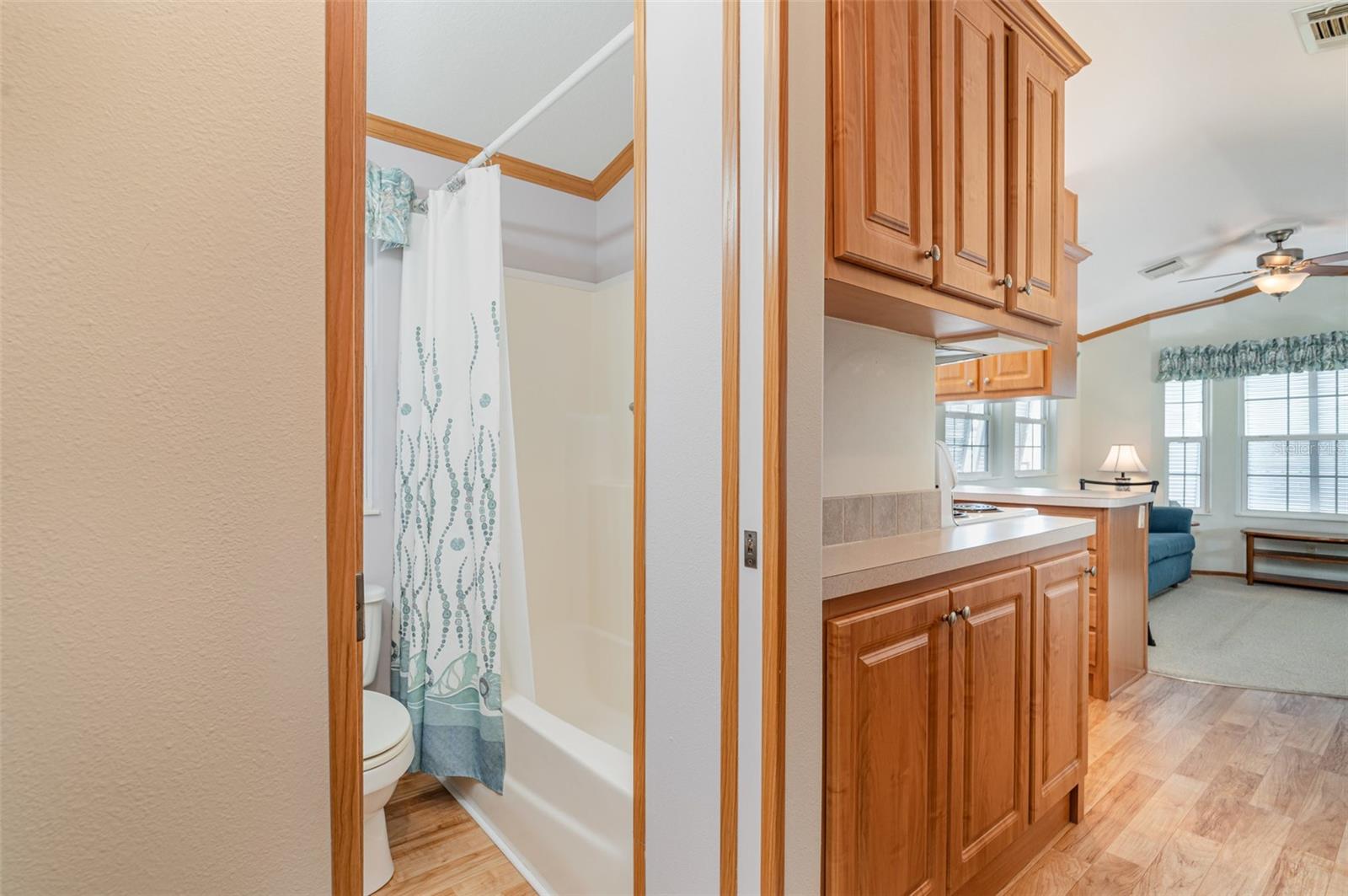 WATERS EDGE COOPERATIVE - Residential