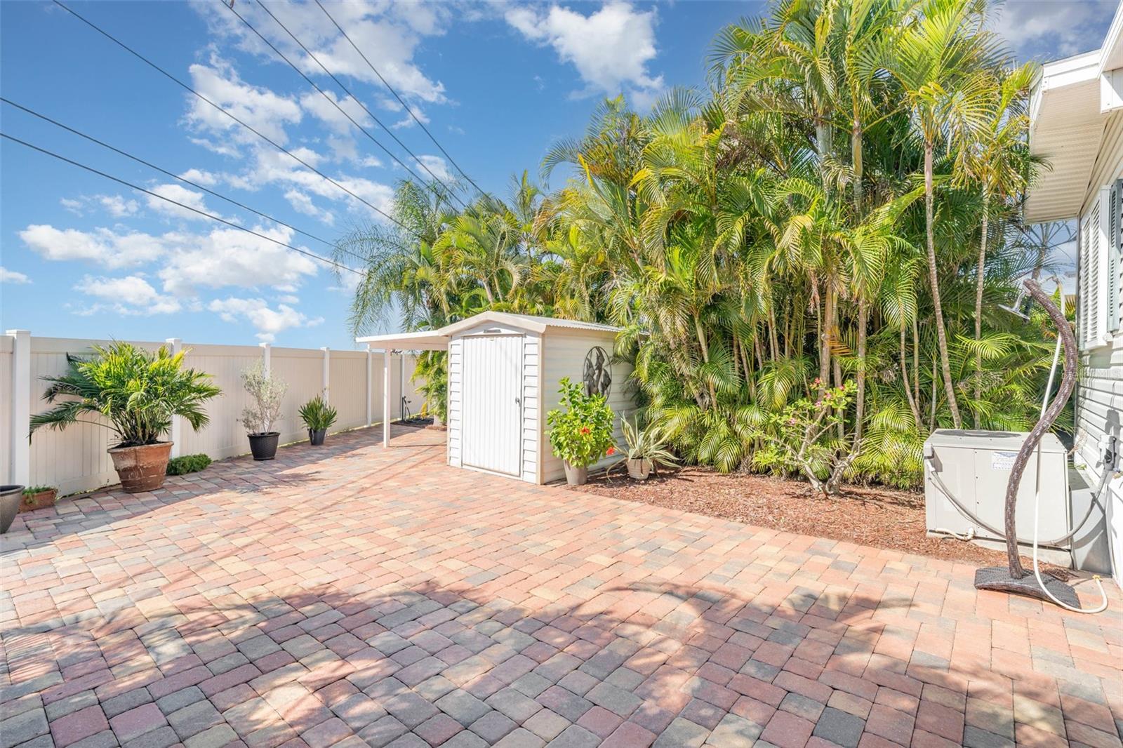 WATERS EDGE COOPERATIVE - Residential