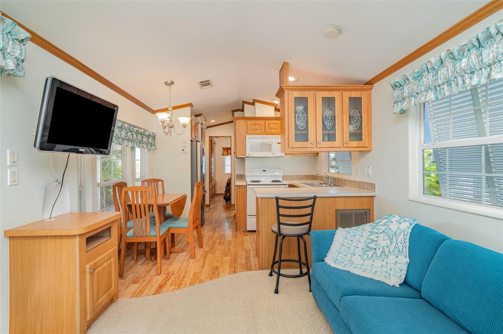 WATERS EDGE COOPERATIVE - Residential