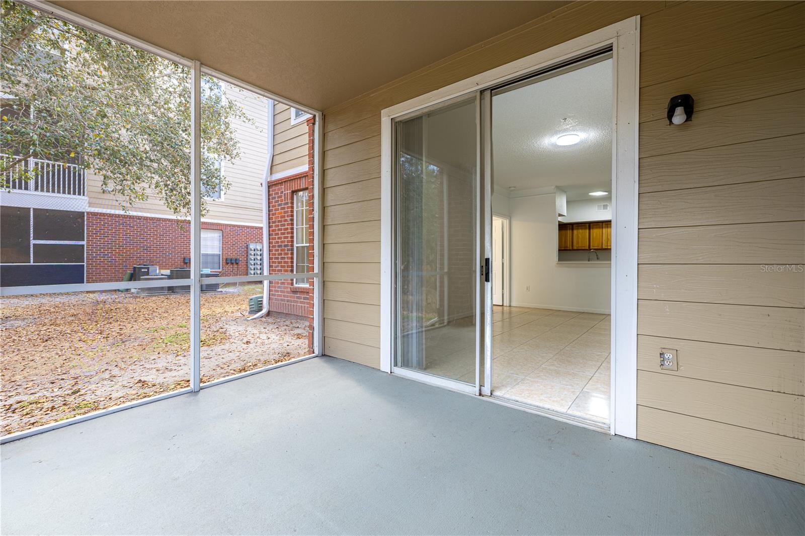 PLANTATION PARK PRIVATE RESIDENCE - Residential