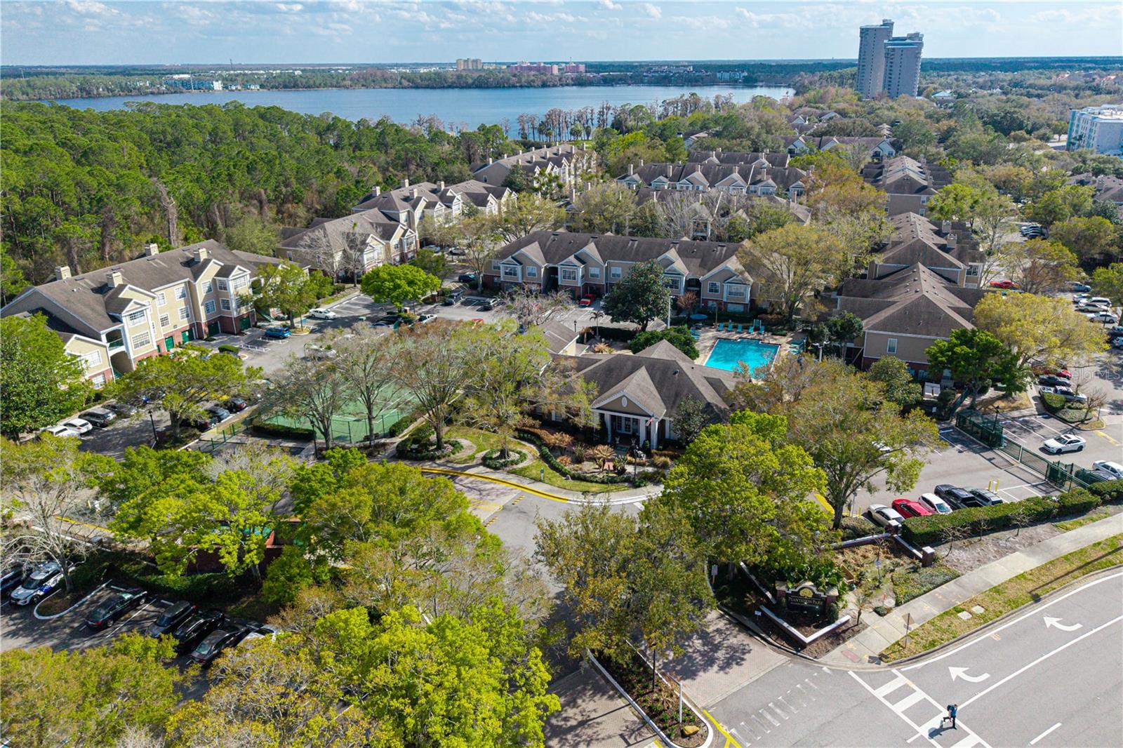 PLANTATION PARK PRIVATE RESIDENCE - Residential