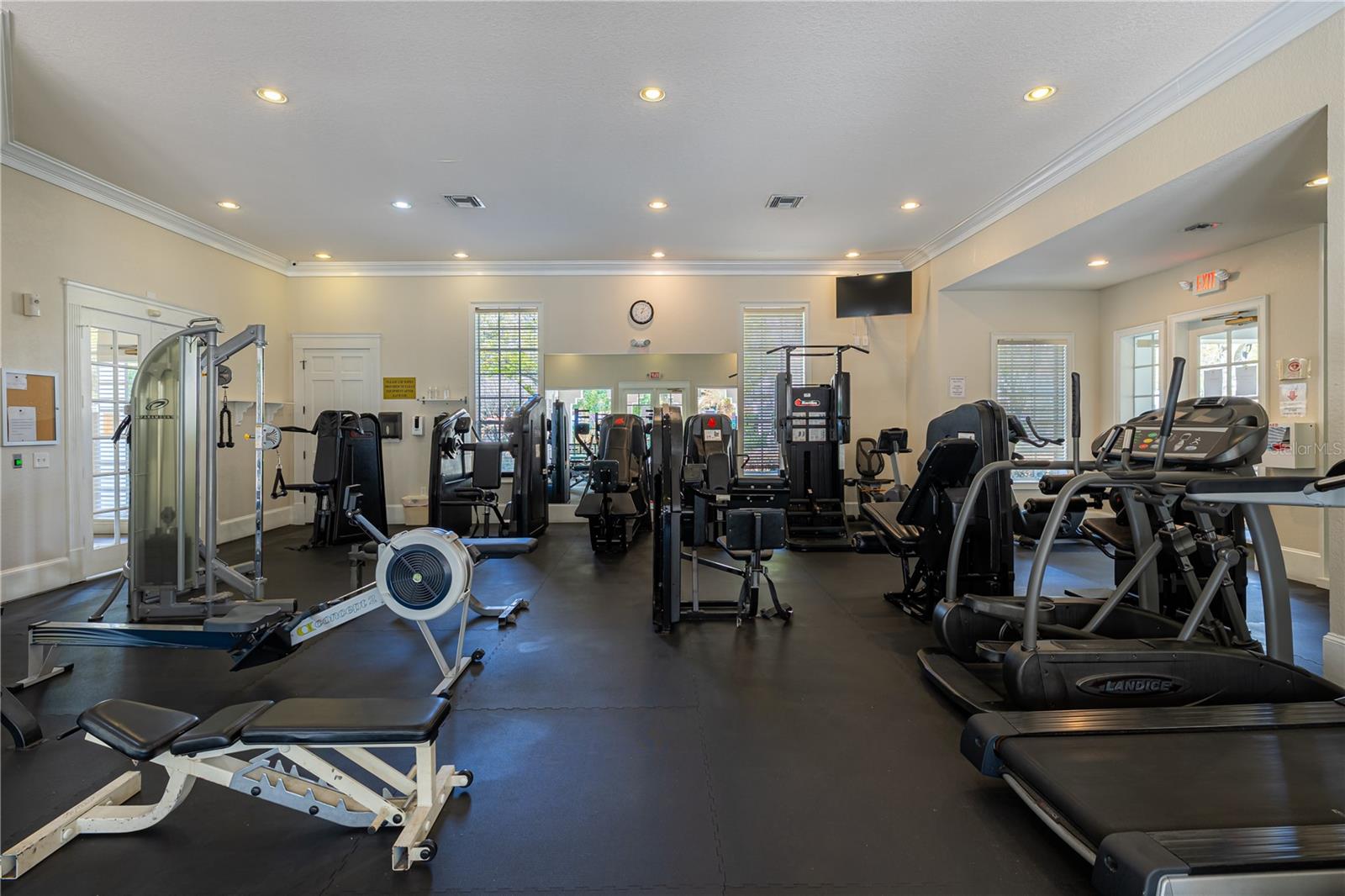 PLANTATION PARK PRIVATE RESIDENCE - Residential