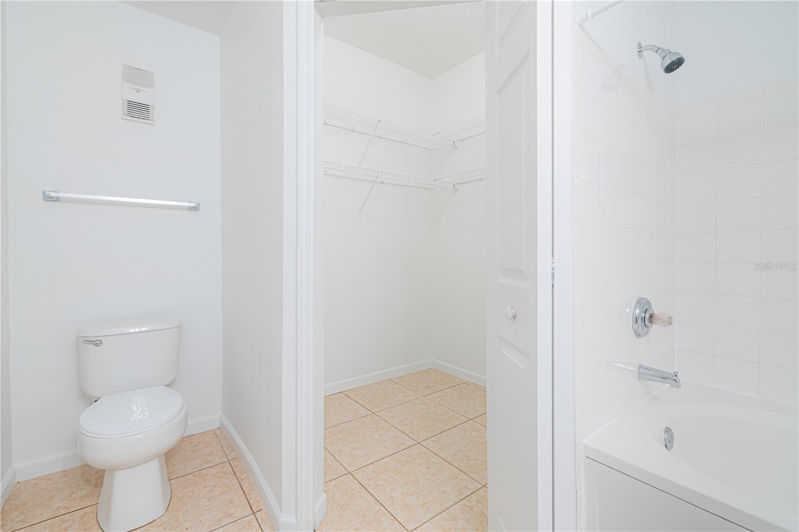 PLANTATION PARK PRIVATE RESIDENCE - Residential