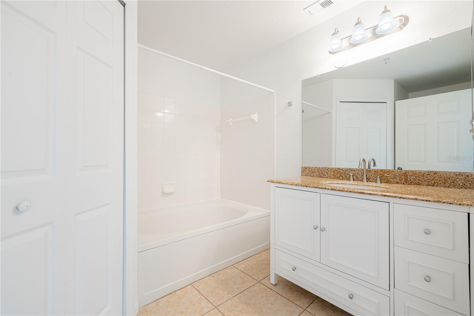 PLANTATION PARK PRIVATE RESIDENCE - Residential