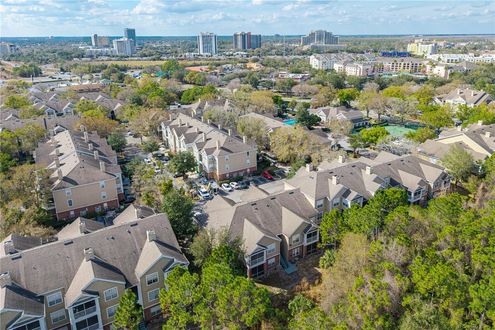 PLANTATION PARK PRIVATE RESIDENCE - Residential