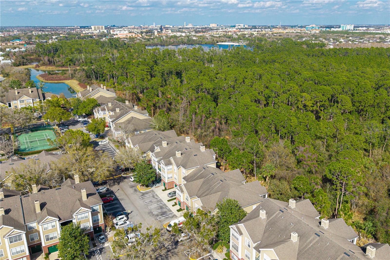 PLANTATION PARK PRIVATE RESIDENCE - Residential