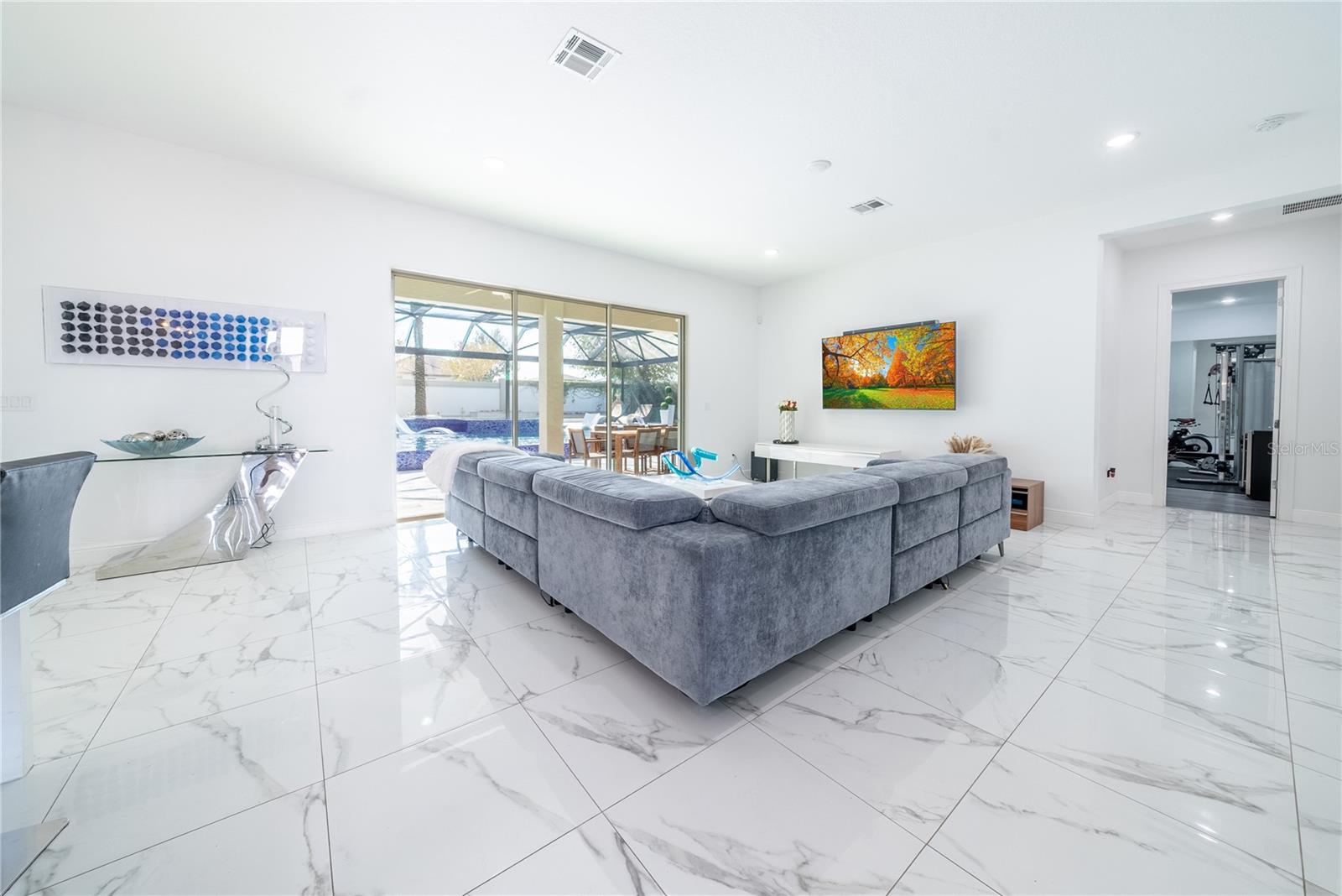 TWINWATERS - Residential