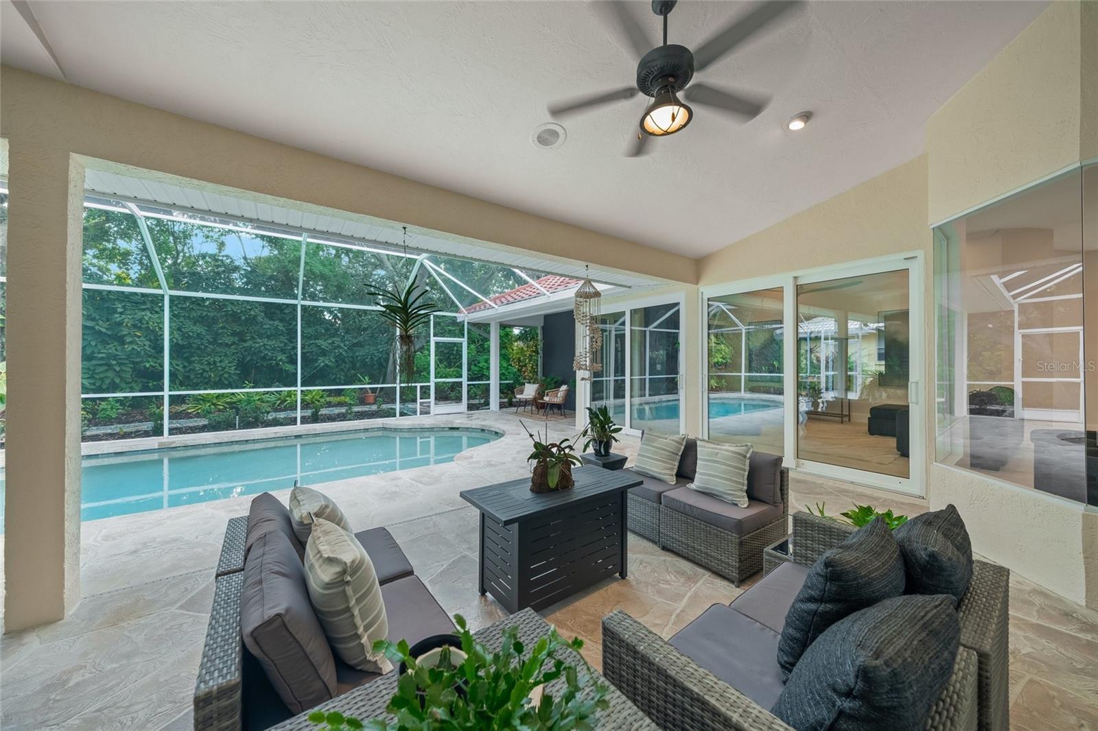 ST JAMES PARK - Residential