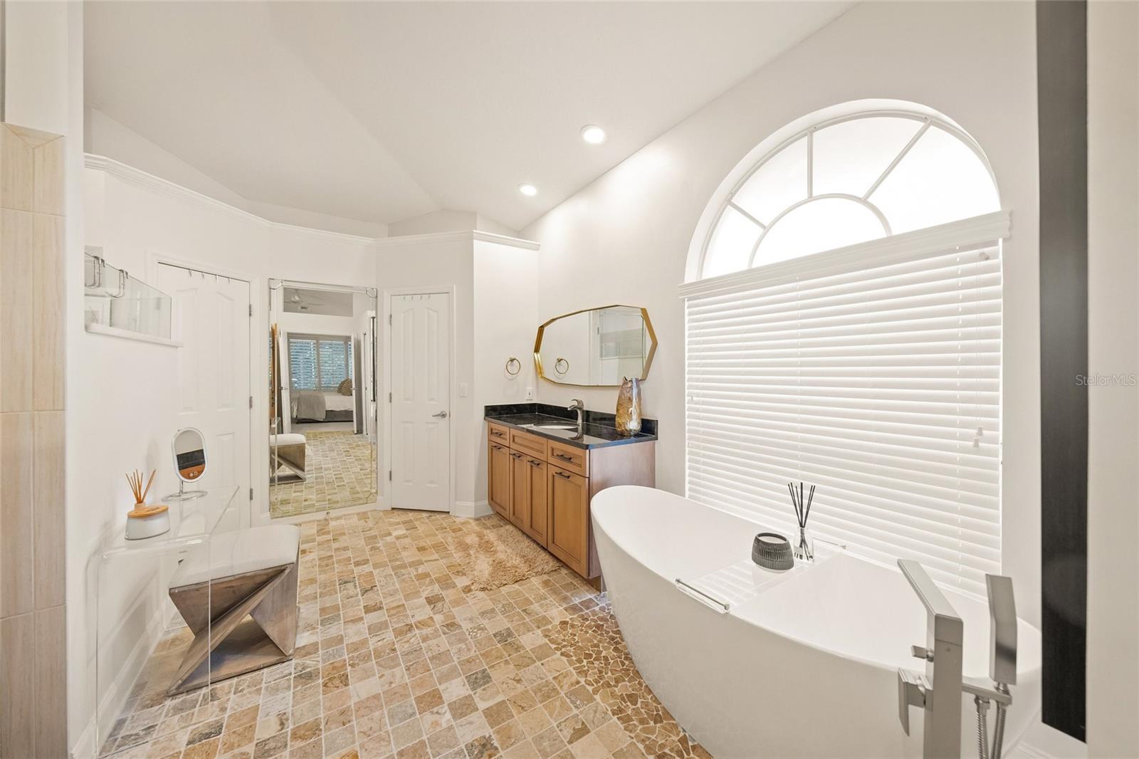 ST JAMES PARK - Residential