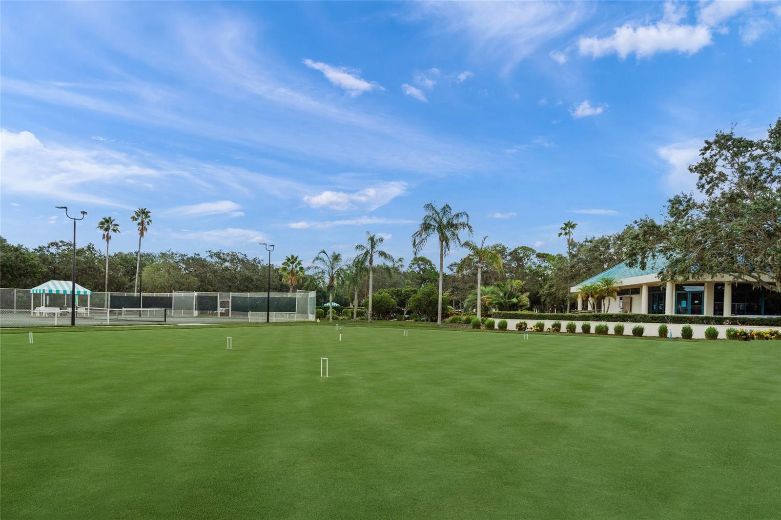 ST JAMES PARK - Residential