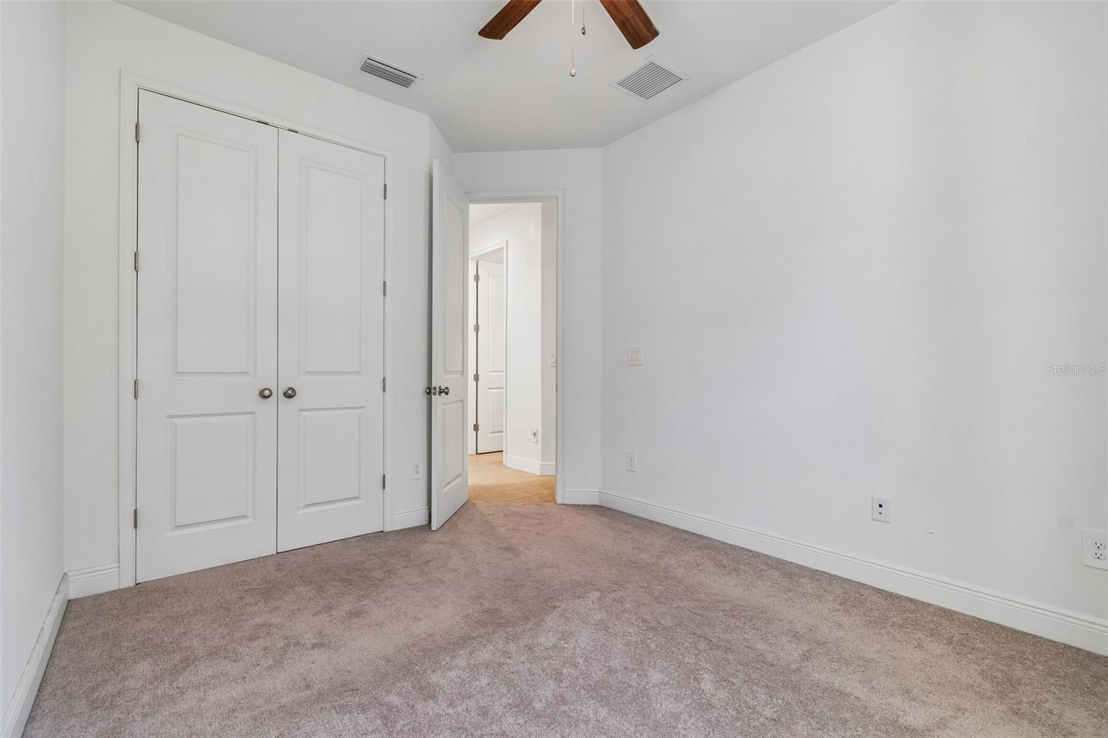 FLORABLU ESTATES - Residential