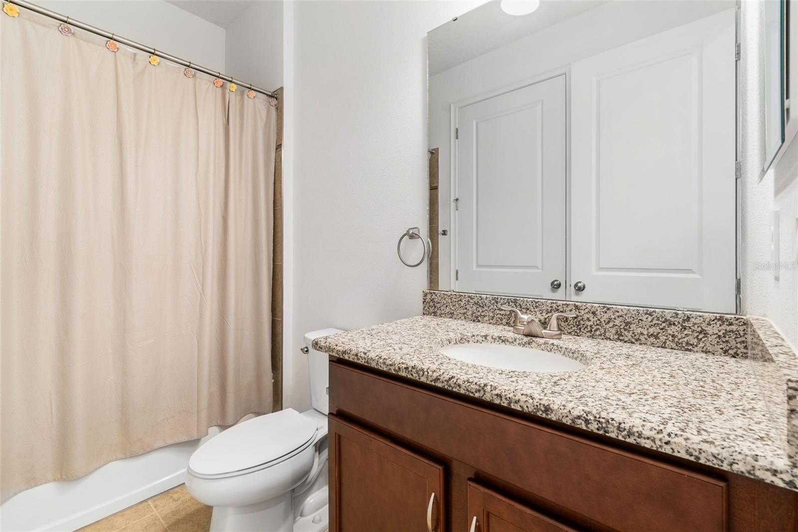 FLORABLU ESTATES - Residential