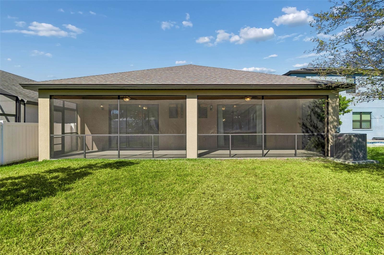 FLORABLU ESTATES - Residential