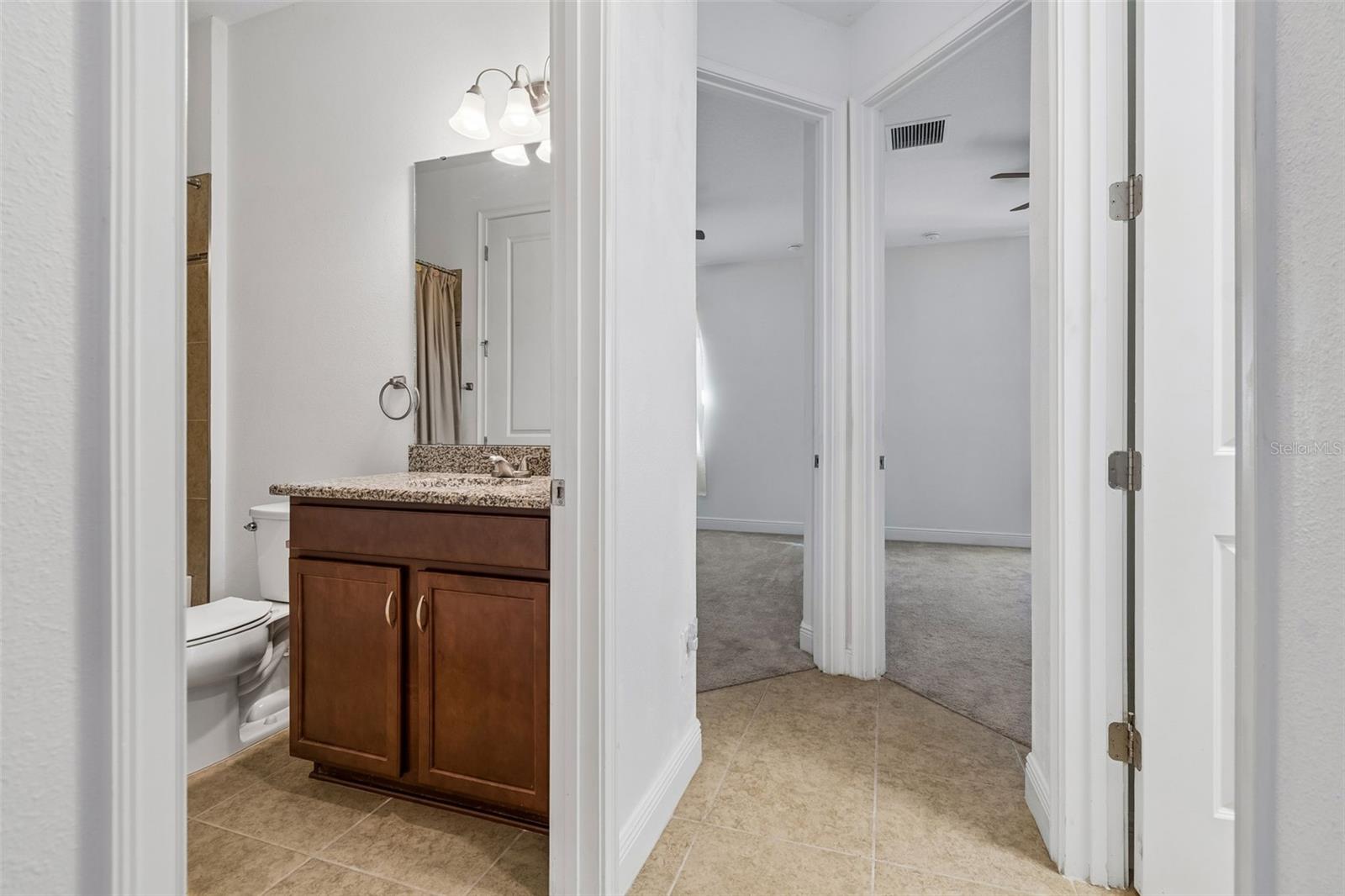 FLORABLU ESTATES - Residential