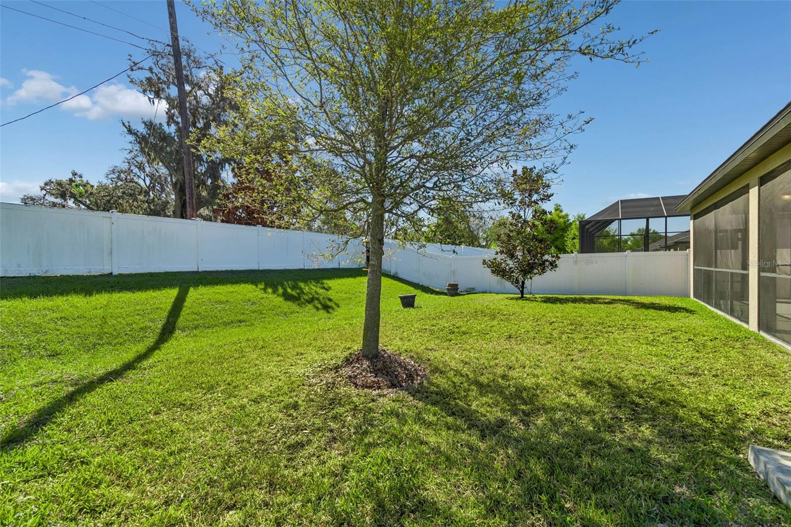 FLORABLU ESTATES - Residential