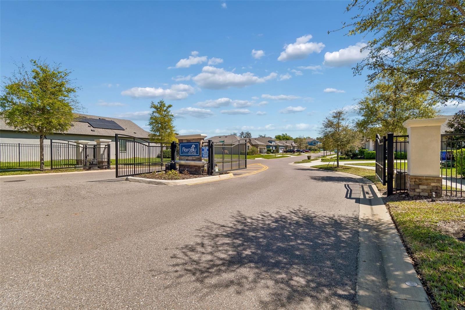 FLORABLU ESTATES - Residential