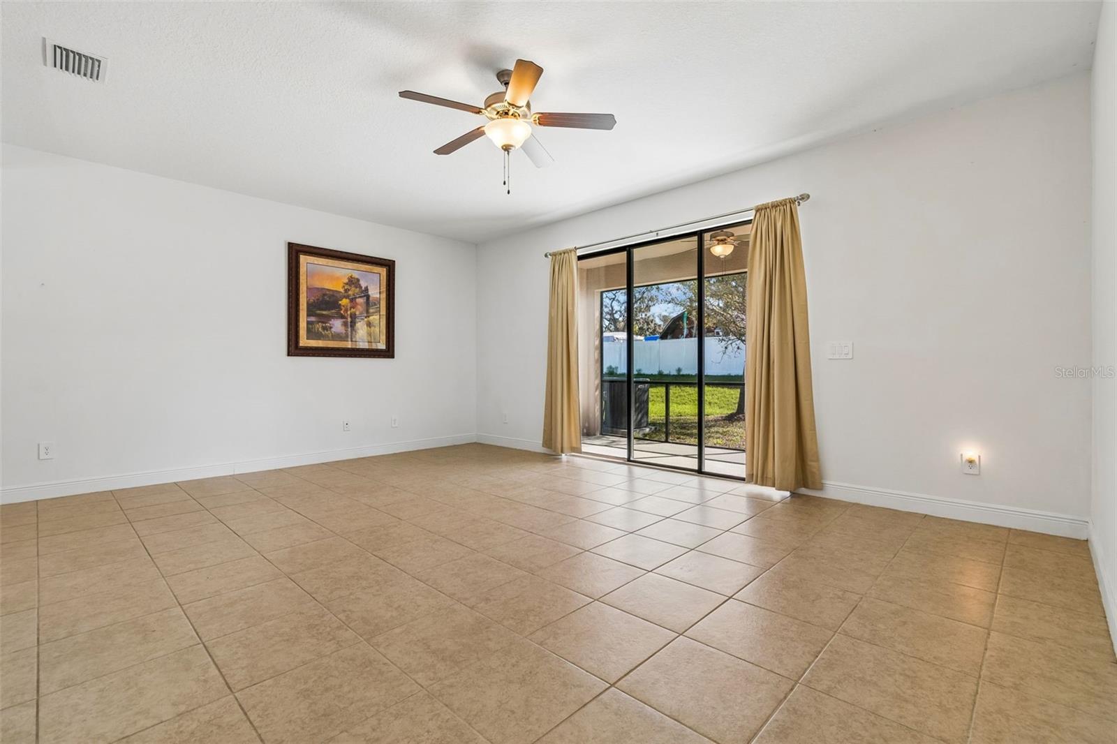 FLORABLU ESTATES - Residential