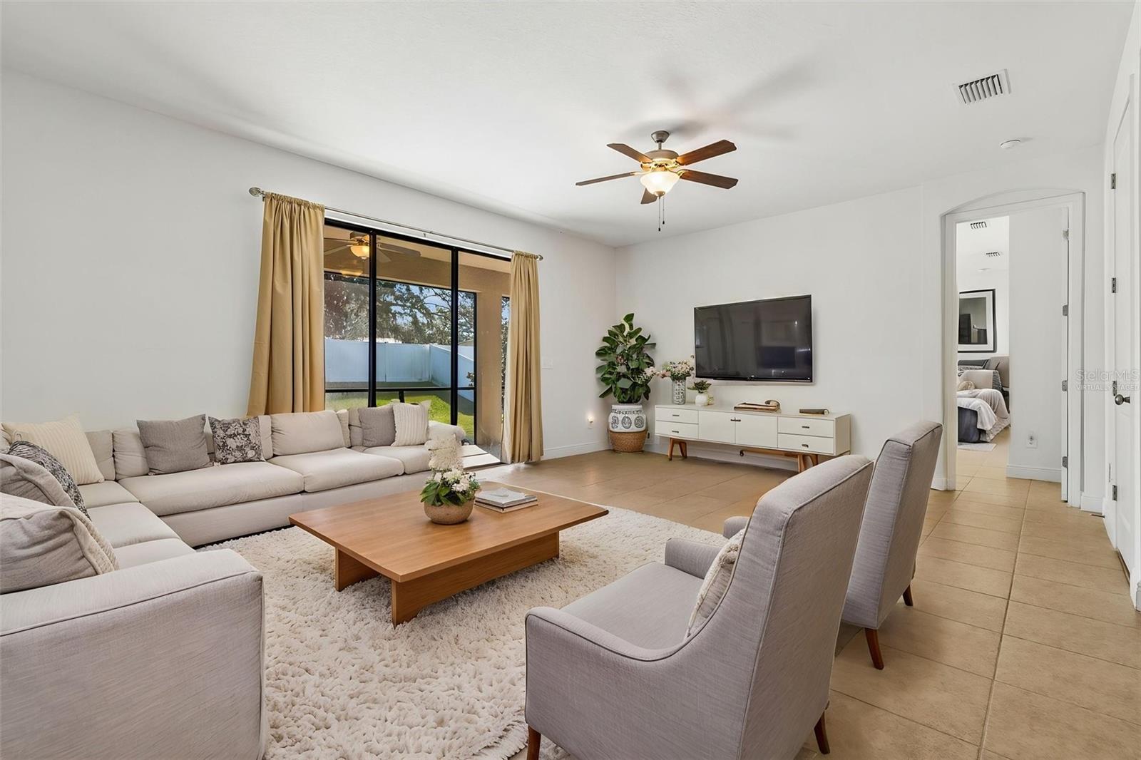 FLORABLU ESTATES - Residential