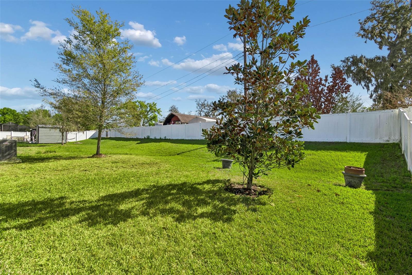 FLORABLU ESTATES - Residential