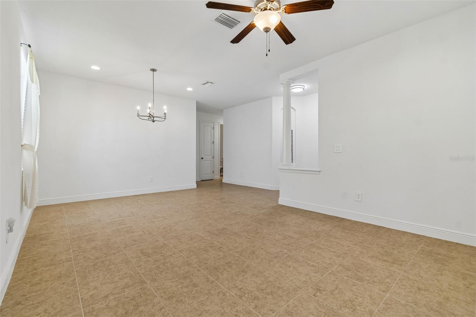 FLORABLU ESTATES - Residential