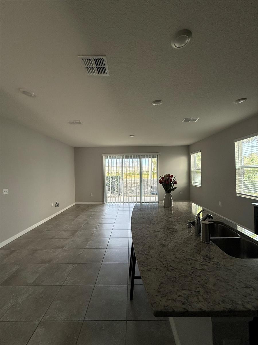 PROMENADE ESTATES PH I - Residential