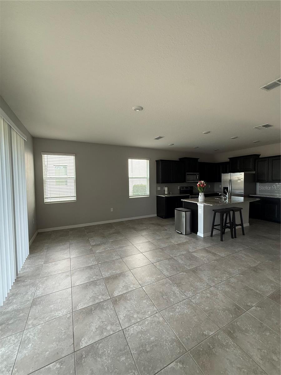 PROMENADE ESTATES PH I - Residential