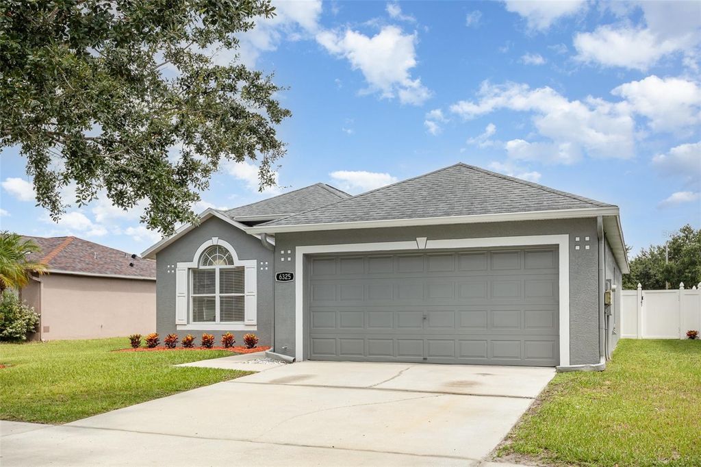 Photo of 6325 Gondola Drive, Riverview, FL 33578 (MLS # TB8404992)