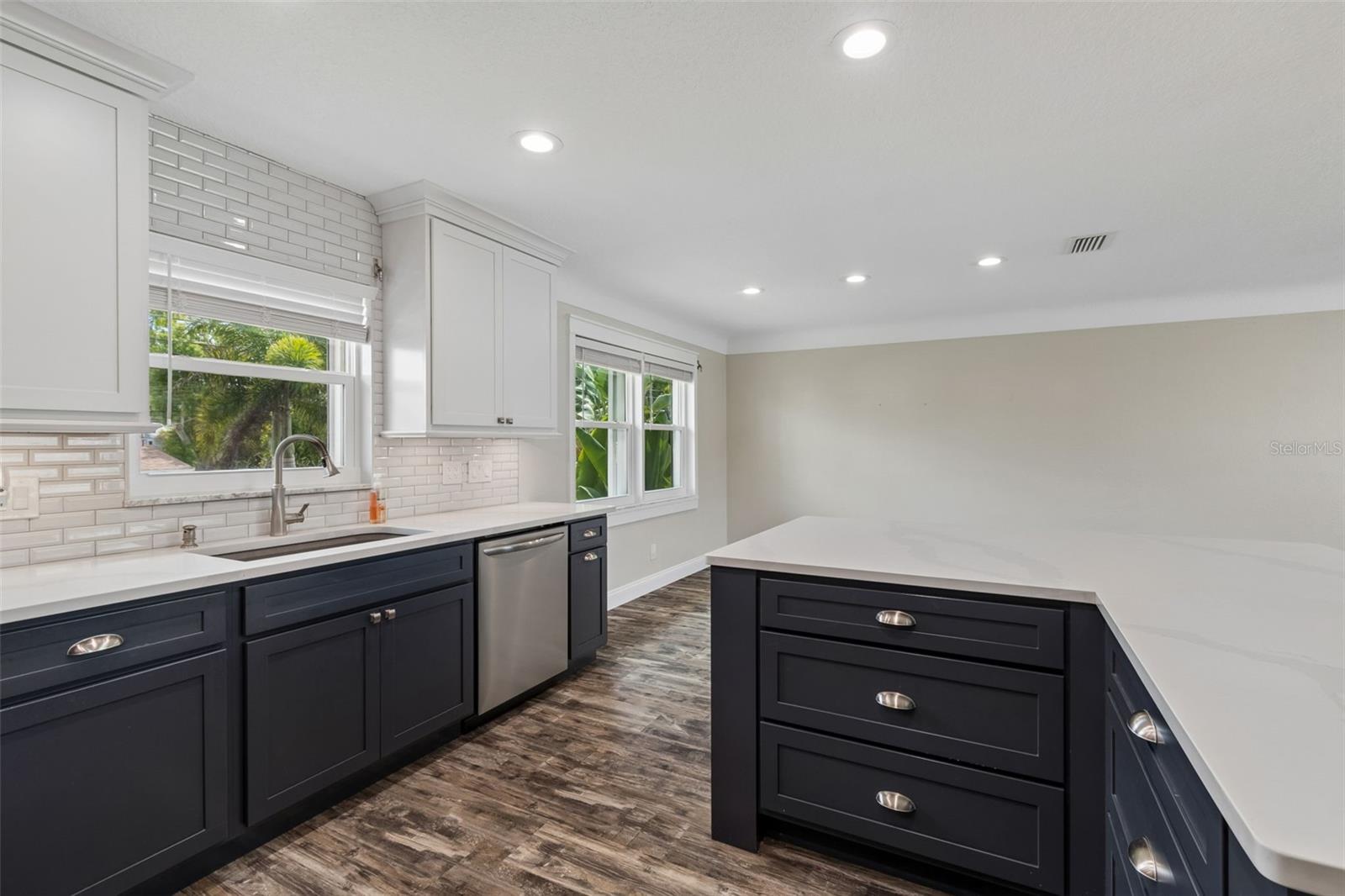 RIVIERA HEIGHTS 1ST ADD - Residential