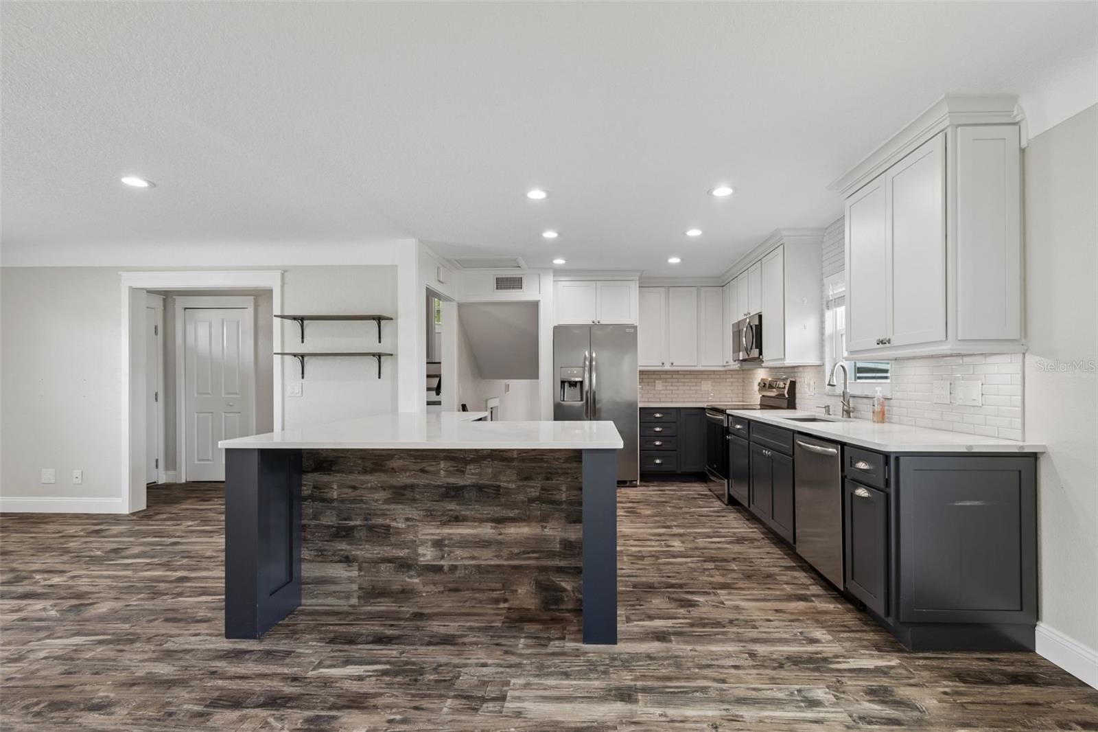 RIVIERA HEIGHTS 1ST ADD - Residential