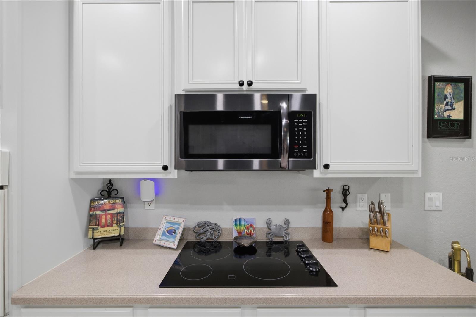 CREEKSIDE OAKS PH I - Residential