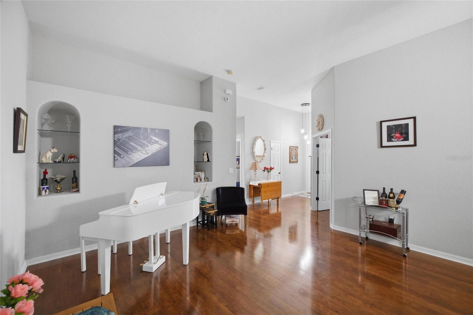 CREEKSIDE OAKS PH I - Residential