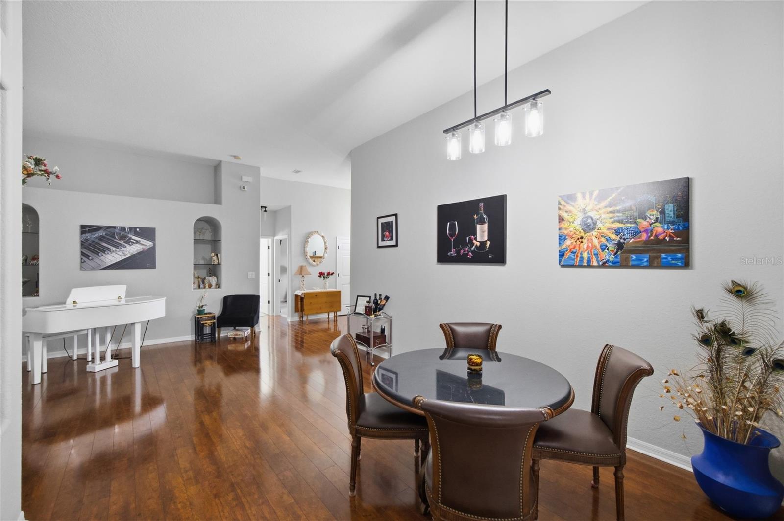 CREEKSIDE OAKS PH I - Residential