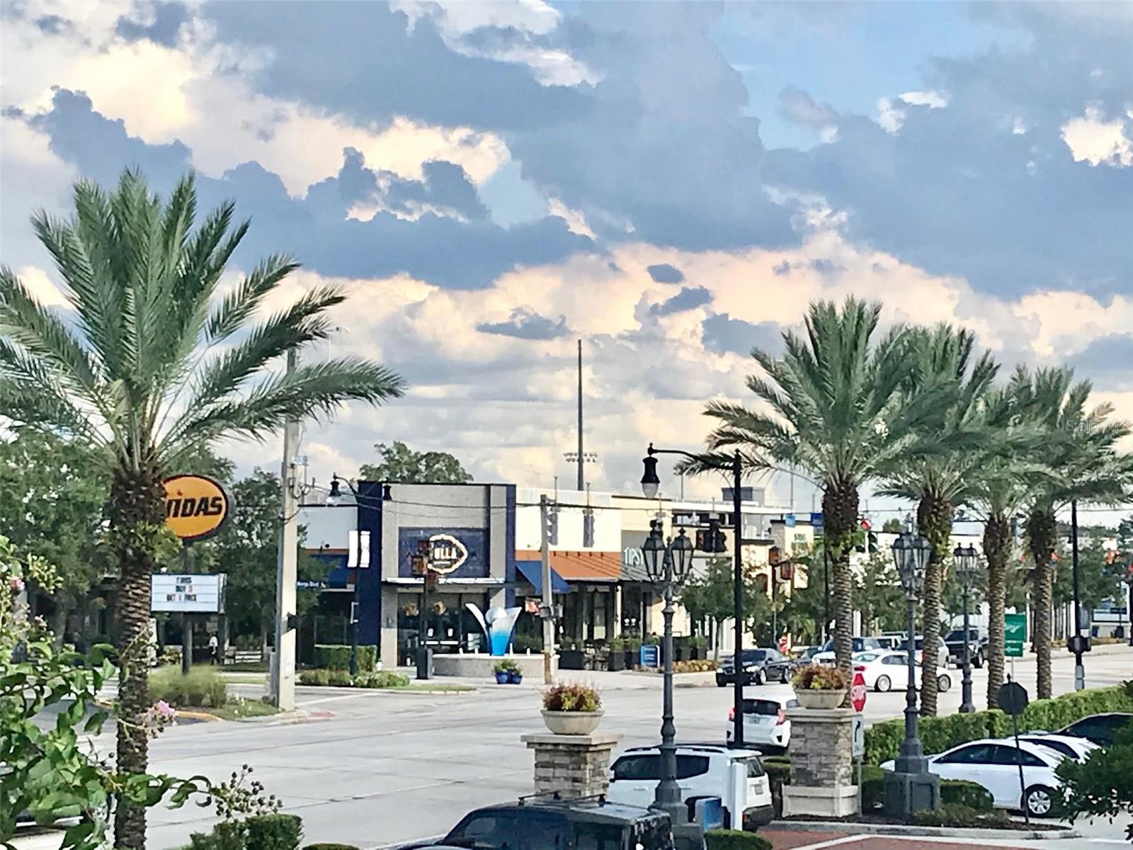 LAKE KILLARNEY CONDO - Residential Lease