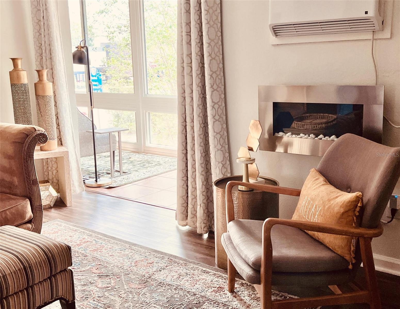 LAKE KILLARNEY CONDO - Residential Lease