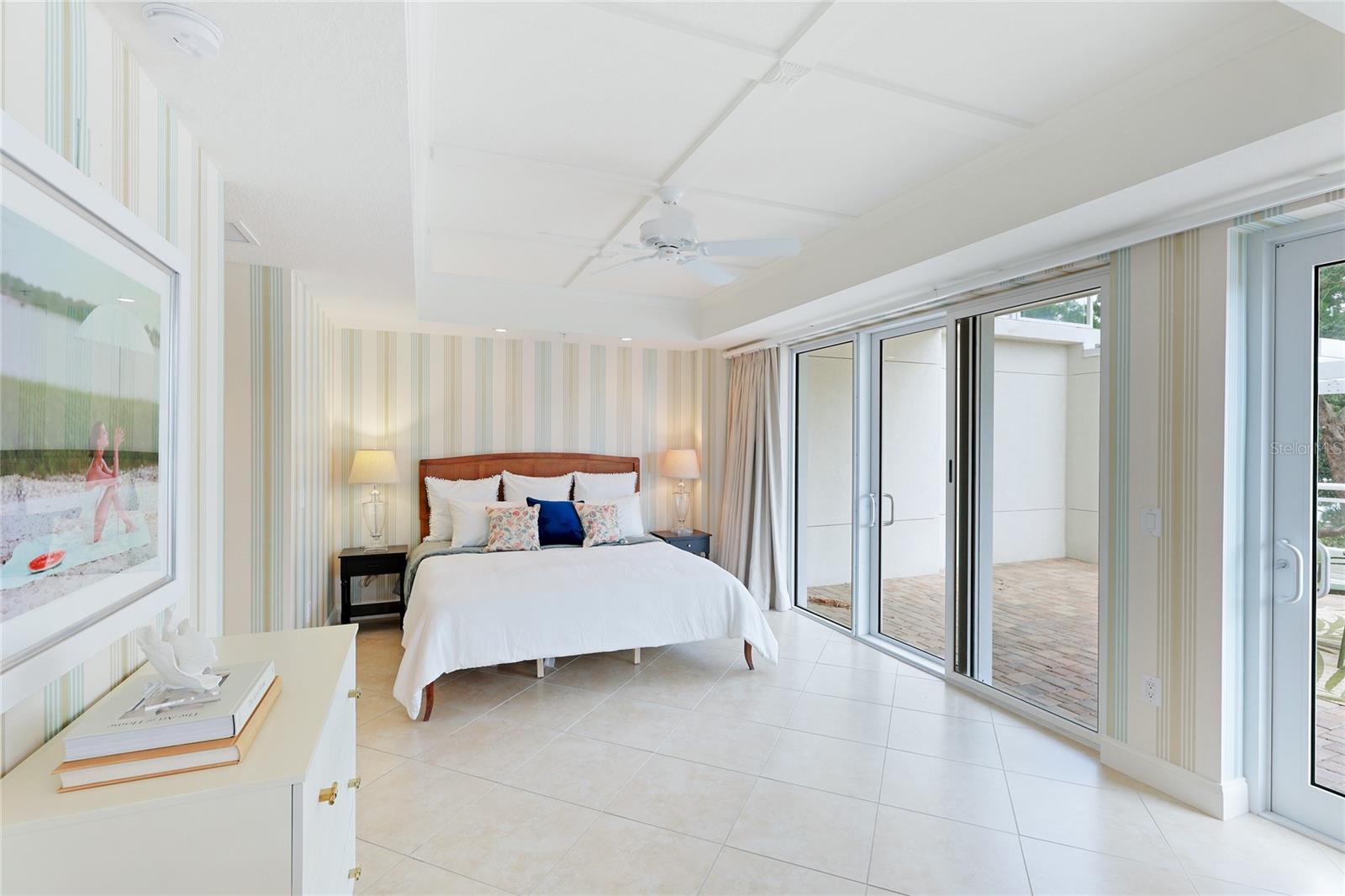 SUMMER COVE ON SIESTA - Residential