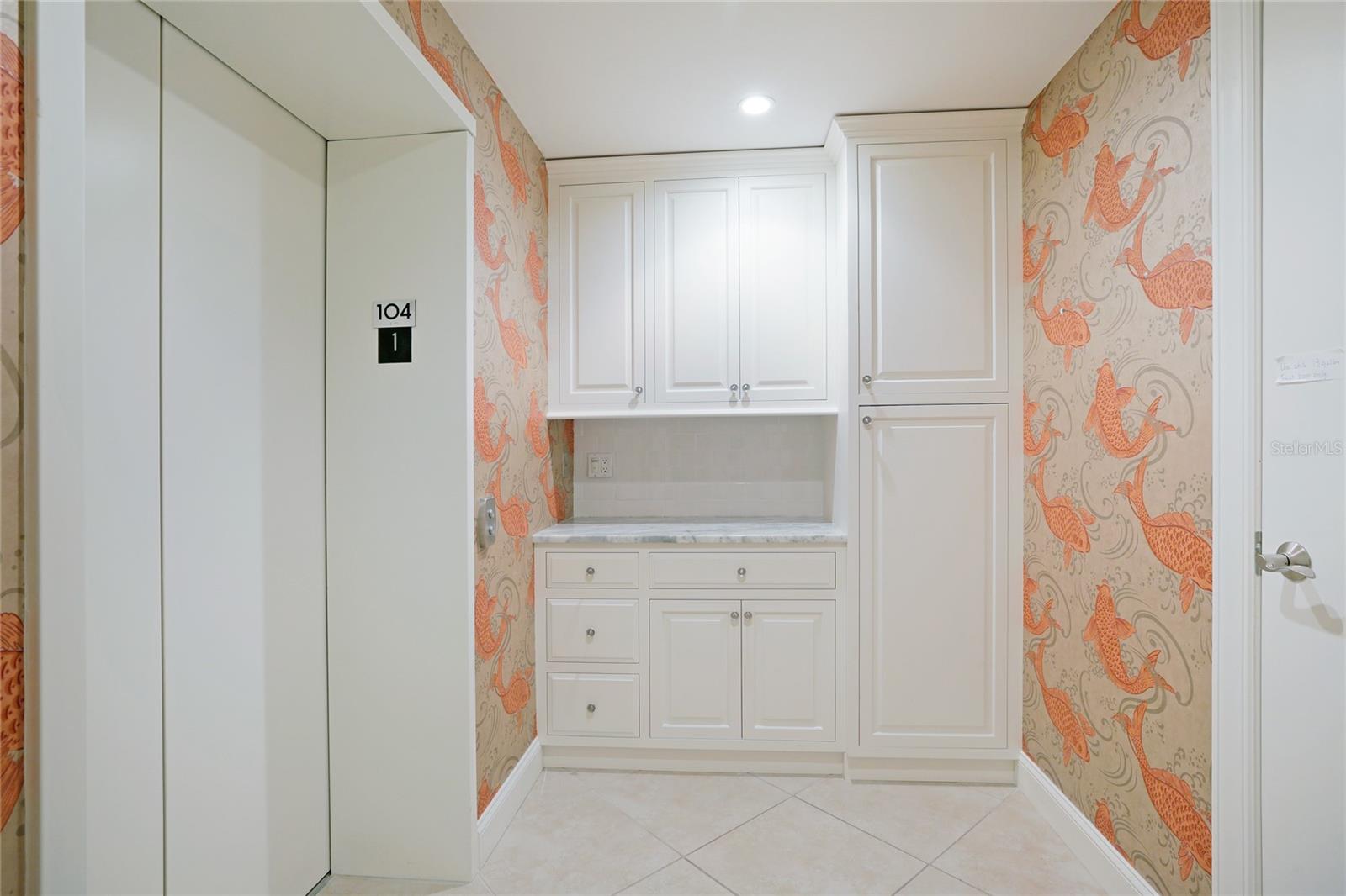 SUMMER COVE ON SIESTA - Residential