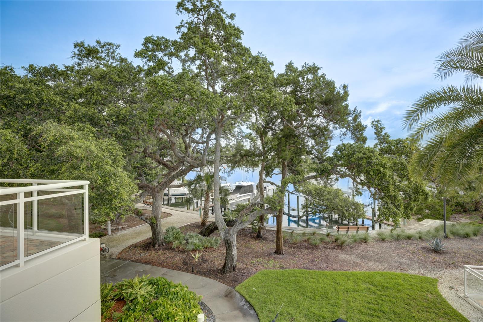 SUMMER COVE ON SIESTA - Residential