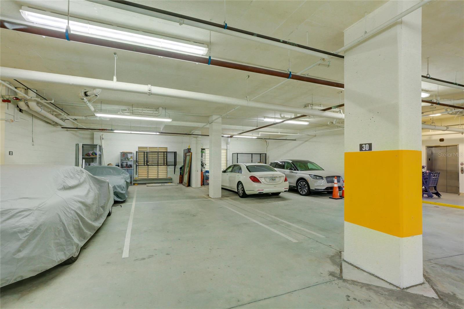 SUMMER COVE ON SIESTA - Residential